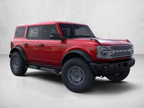 New 2025 Ford Bronco Badlands image 7