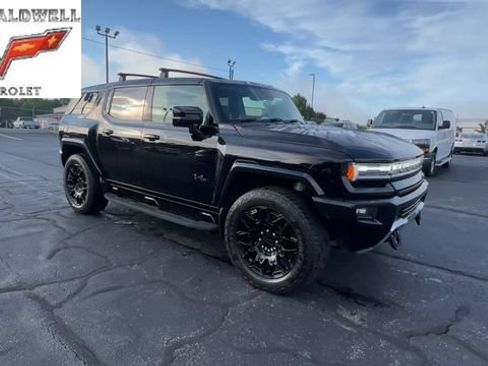 Used 2025 GMC Hummer EV 3X w/ LPO, Cargo Utility Package AWD/4WD image 2
