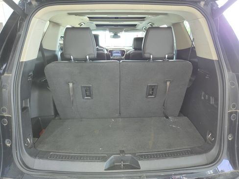 Used 2019 GMC Acadia Denali w/ Technology Package AWD/4WD image 26