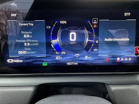 Used 2025 Chevrolet Silverado EV LT image 14