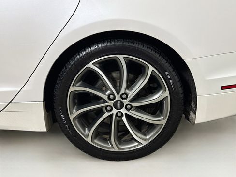 Used 2018 Lincoln MKZ Select w/ Select Plus Package image 30