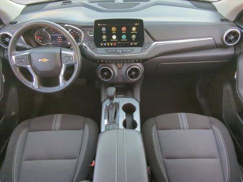 Used 2023 Chevrolet Blazer LT w/ Convenience Package FWD image 18