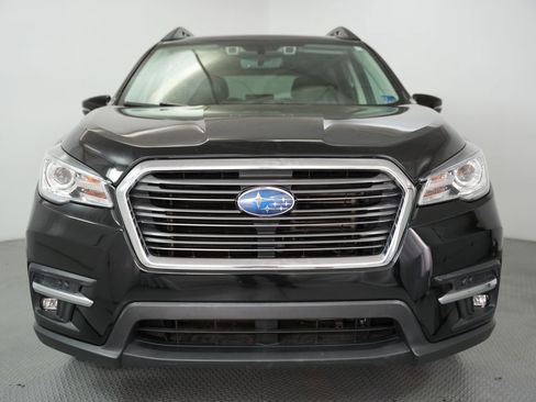 Used 2022 Subaru Ascent Limited image 2