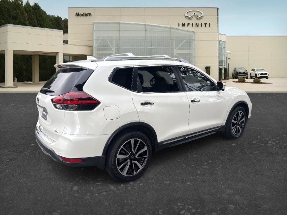 Used 2020 Nissan Rogue SL w/ Premium Package FWD image 5