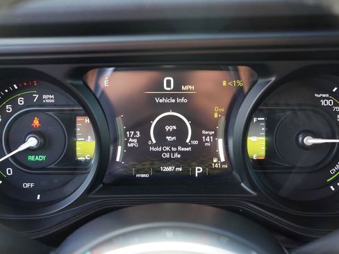 Certified 2025 Jeep Wrangler Unlimited Sahara w/ Safety Group image 30