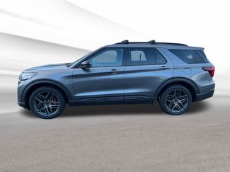 Certified 2025 Ford Explorer ST video 2