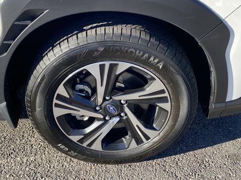 Used 2024 Subaru Crosstrek 2.0i Premium image 28