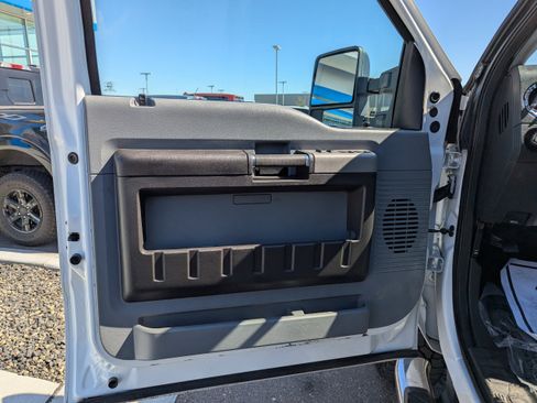Used 2013 Ford F350 XLT image 10