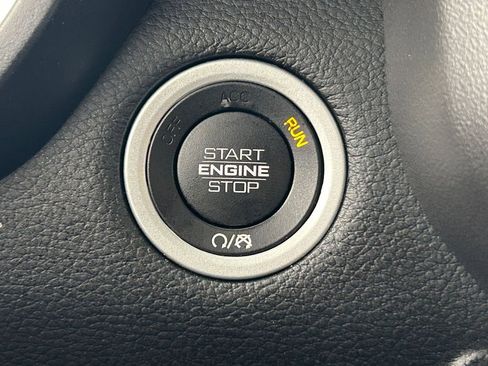 Used 2019 RAM 1500 Big Horn AWD/4WD image 33