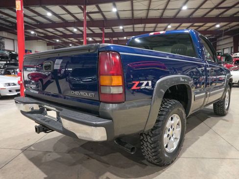 Used 2000 Chevrolet Silverado 1500 LS w/ Off-Road Chassis Pkg AWD/4WD image 8