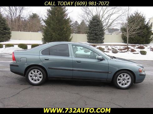 Used 2004 Volvo S60 2.5T image 4