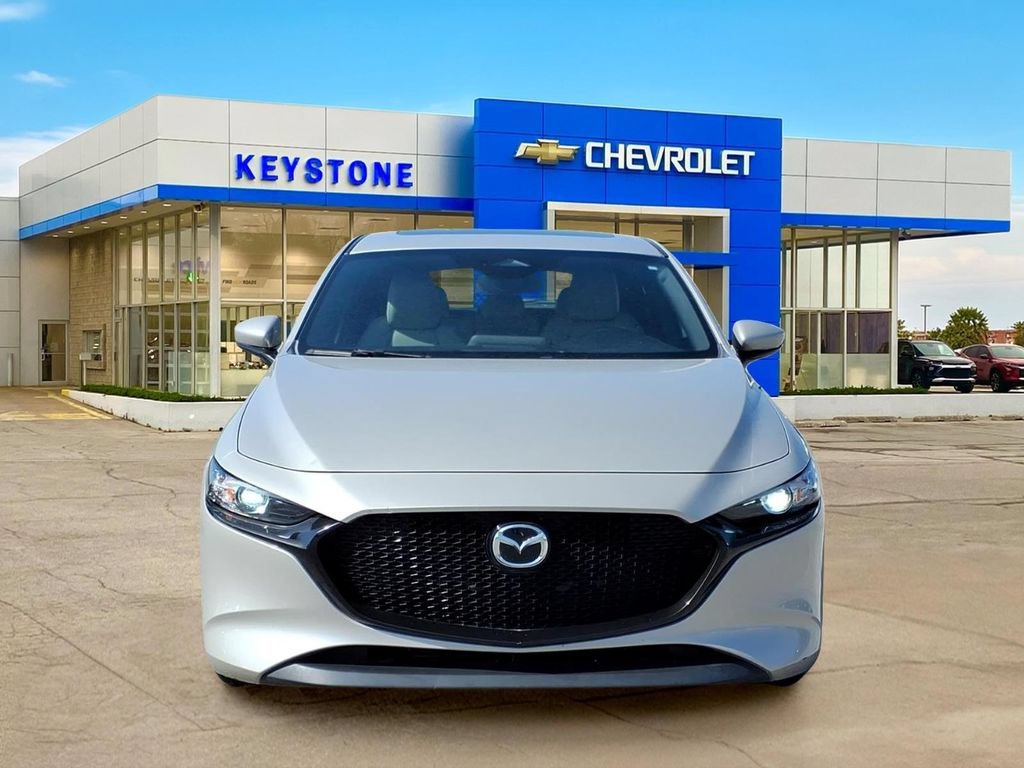Used 2024 MAZDA MAZDA3 s FWD image 2