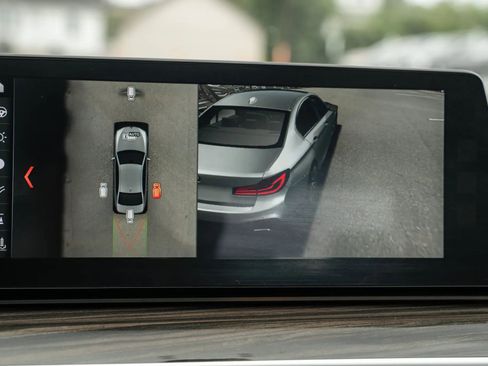 Used 2017 BMW 530i xDrive 530i xDrive Sedan 4D image 31