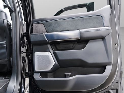 Used 2025 Ford F250 Platinum image 34