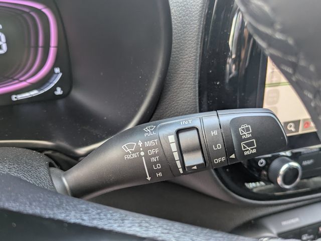 Used 2024 Kia Soul EX w/ Option Group 015 FWD image 34