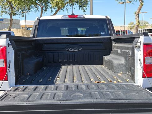 Used 2023 Ford Maverick XL image 7