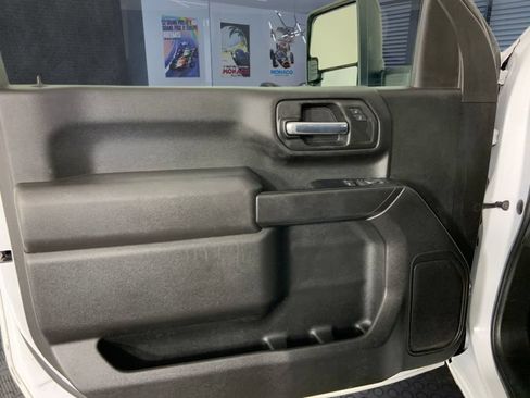 Used 2024 Chevrolet Silverado 2500 W/T RWD image 13