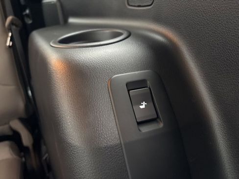 Used 2023 Lexus GX 460 Premium image 31