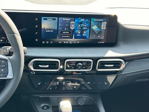 New 2027 Nissan Sentra SR w/ SR Premium Package FWD image 14