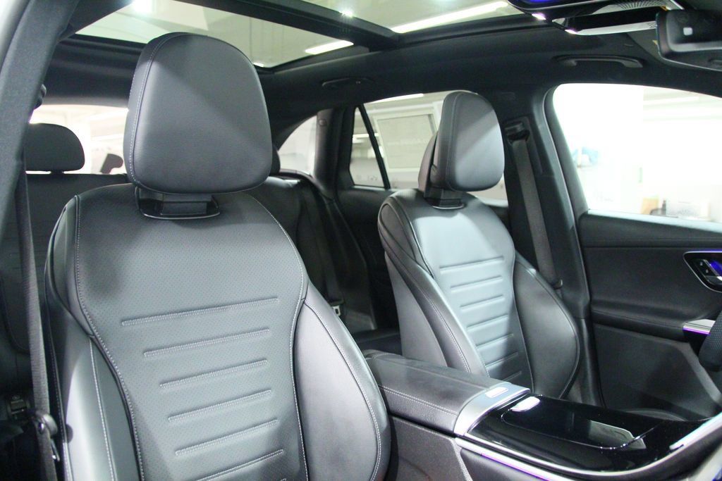 Certified 2025 Mercedes-Benz GLC 350e 4MATIC image 23