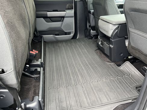 Used 2021 Ford F150 XLT w/ Equipment Group 301A Mid image 19