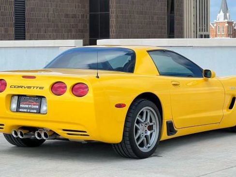 Used 2003 Chevrolet Corvette Z06 w/ Memory Package, 3 Drivers image 7