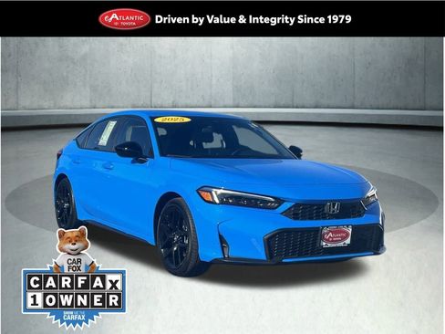 Used 2025 Honda Civic Sport image 1