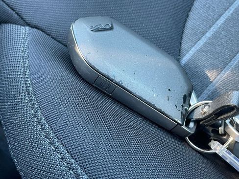 Used 2025 Kia K5 LXS image 23