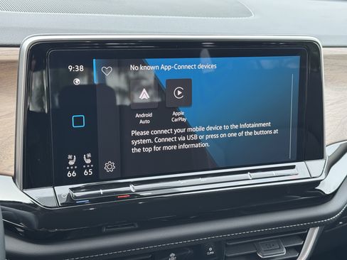 Used 2026 Volkswagen Atlas SE FWD image 24