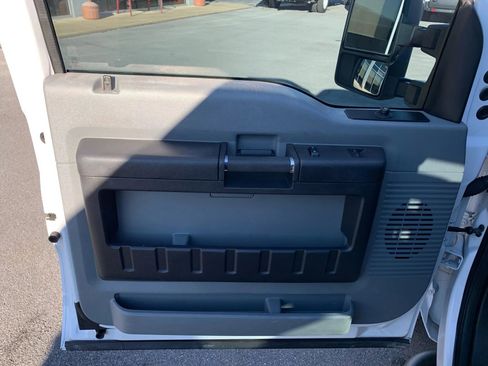 Used 2013 Ford F350 XL w/ PWR Equipment Group image 9