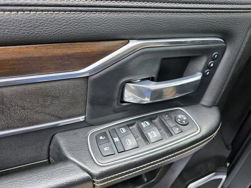 Used 2022 RAM 3500 Laramie image 12