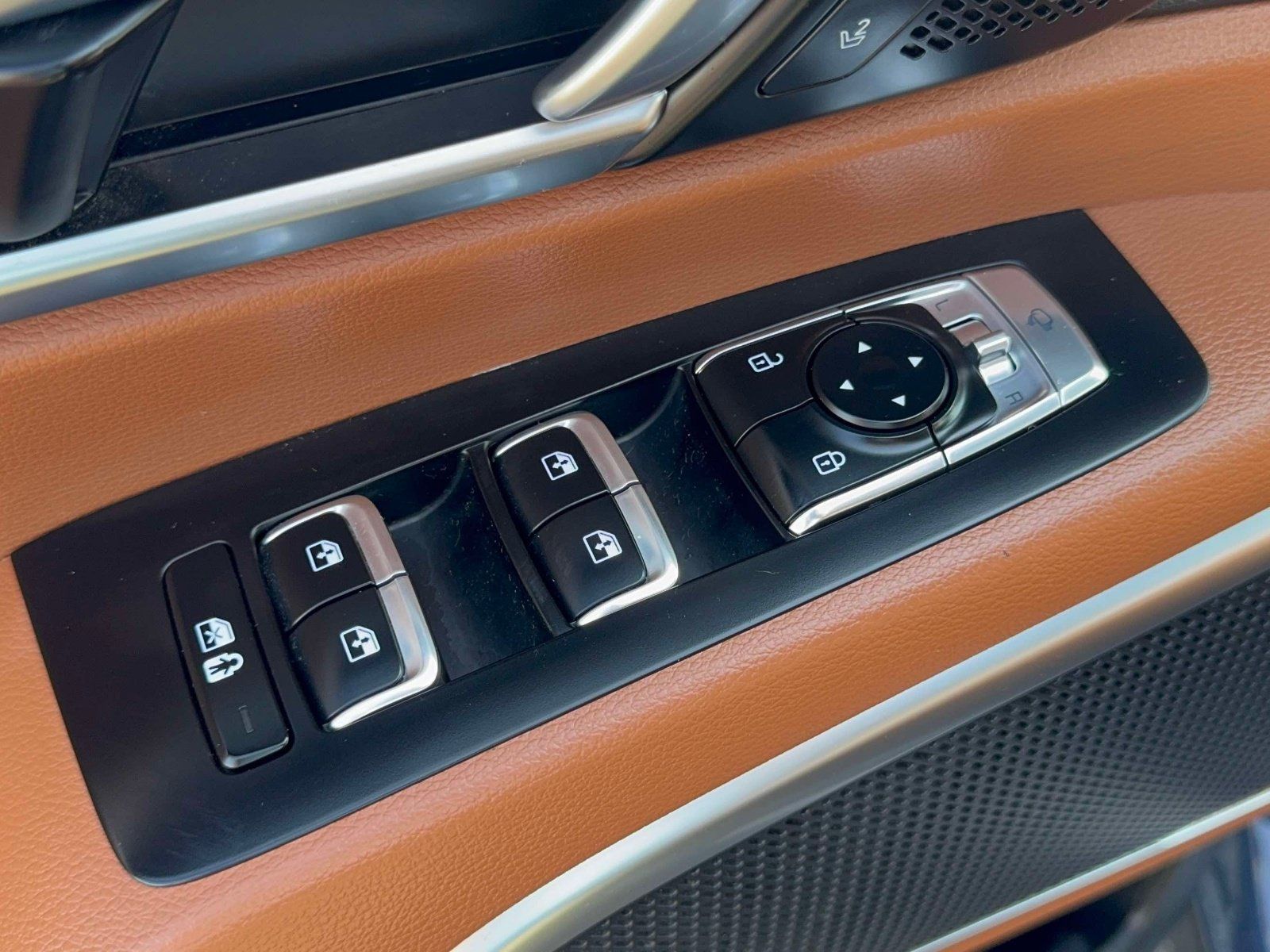 Used 2024 Kia Telluride SX X-Line AWD/4WD image 18