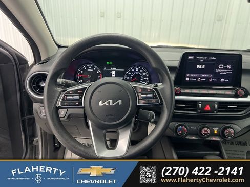 Used 2023 Kia Forte LXS w/ LXS Technology Package image 23