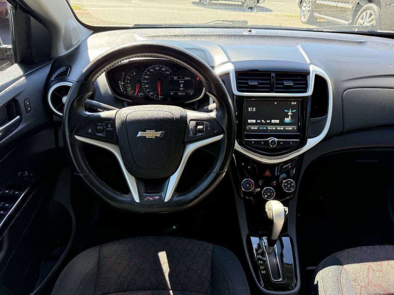 Used 2017 Chevrolet Sonic LT w/ Convenience Package FWD image 17