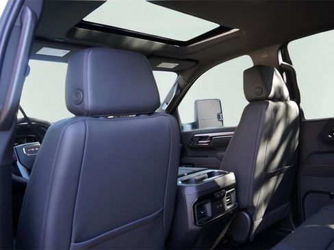 New 2026 GMC Sierra 2500 AT4 w/ AT4 Premium Plus Package image 33