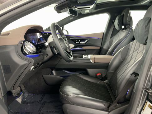 Certified 2023 Mercedes-Benz EQS 580 4MATIC Sedan image 5