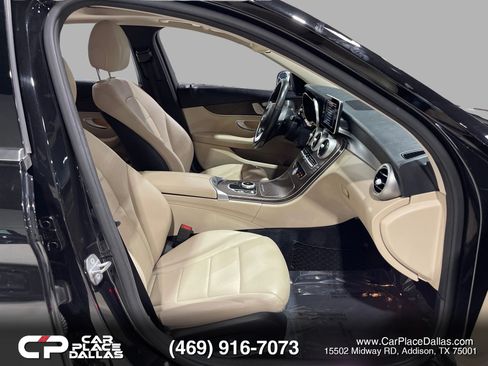 Used 2018 Mercedes-Benz C 300 Sedan w/ Premium Package image 28