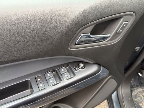 Used 2019 Chevrolet Colorado Z71 image 36