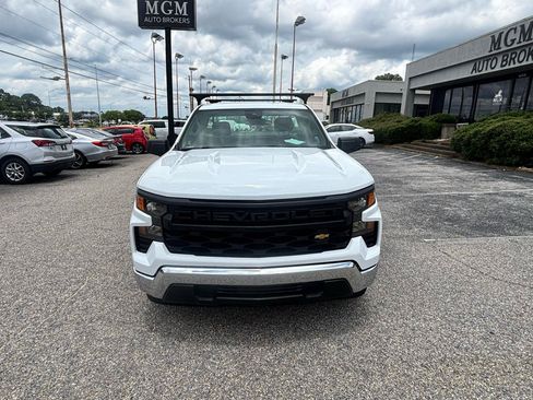 Used 2022 Chevrolet Silverado 1500 W/T RWD image 3