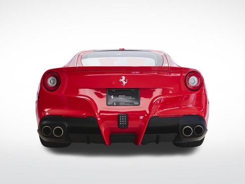 Used 2014 Ferrari F12 Berlinetta RWD image 4