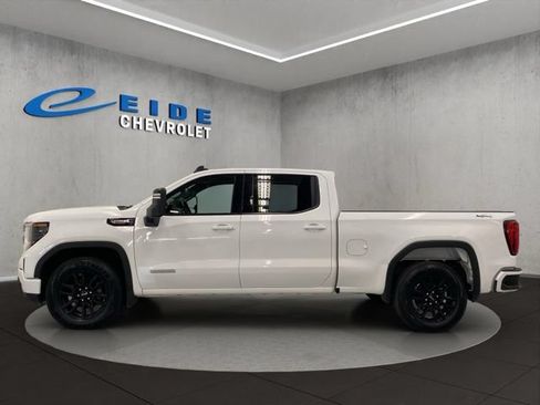 Used 2022 GMC Sierra 1500 Elevation w/ Max Trailering Package AWD/4WD image 11
