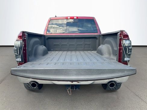 Used 2016 RAM 1500 Laramie w/ Convenience Group AWD/4WD image 27