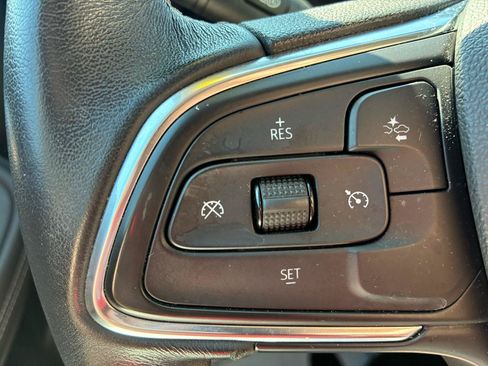 Used 2021 Buick Encore GX Select w/ Sport Touring Package FWD image 18