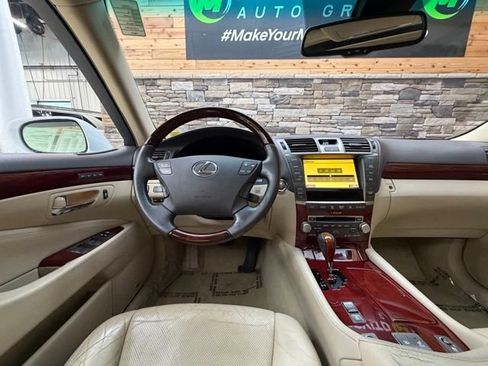 Used 2012 Lexus LS 460 AWD w/ Luxury Value Edition image 19