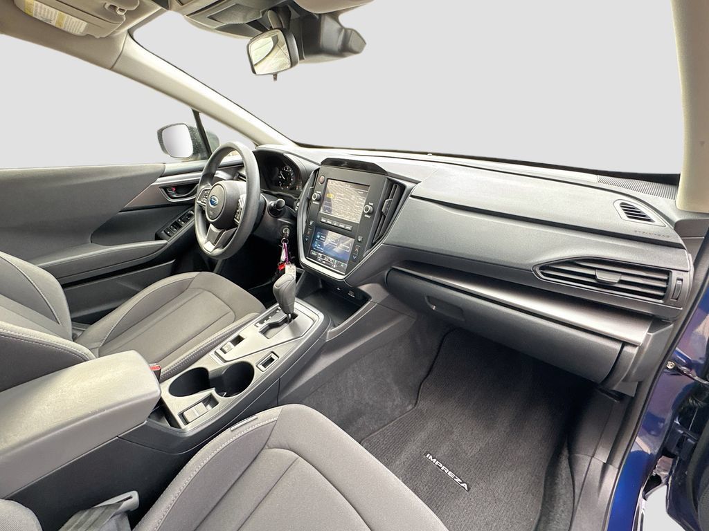 Used 2025 Subaru Impreza 2.0i AWD/4WD image 26
