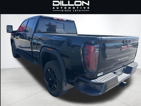 Used 2025 GMC Sierra 2500 AT4 w/ AT4 Premium Plus Package AWD/4WD image 6