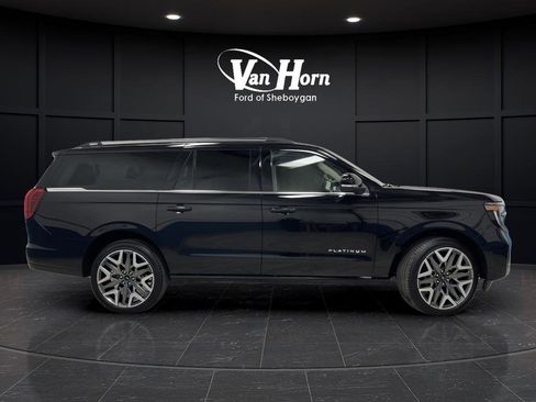 Used 2025 Ford Expedition Max Platinum w/ Platinum Ultimate Package image 2