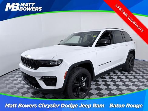 Used 2023 Jeep Grand Cherokee Limited w/ Black Appearance Package image 1
