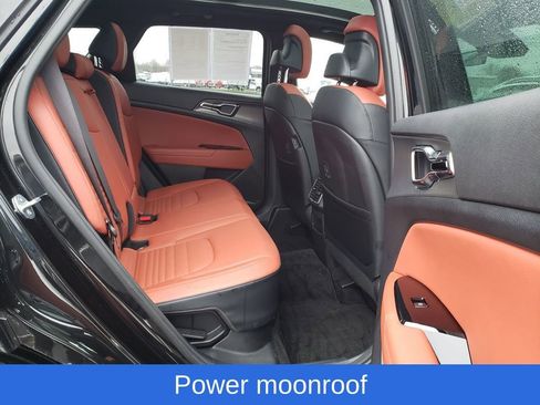 Used 2023 Kia Sportage SX Prestige image 32