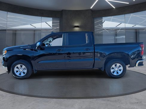 Used 2023 Chevrolet Silverado 1500 LT image 3